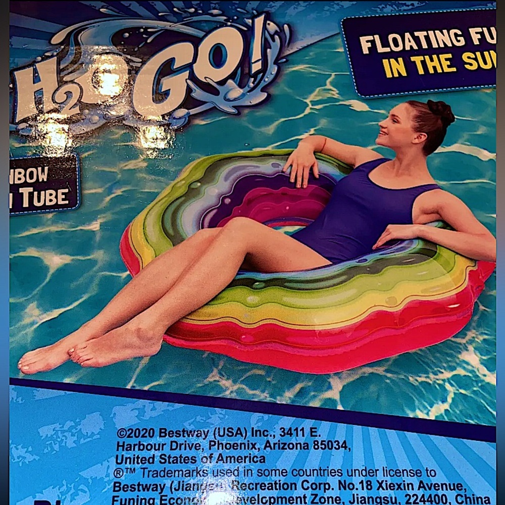 H2O GO Rainbow Ribbon Round Inflatable Pool Tube. - Picture 2 of 5